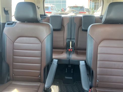 Used 2021 Volkswagen Atlas SEL Premium AWD/4WD image 15
