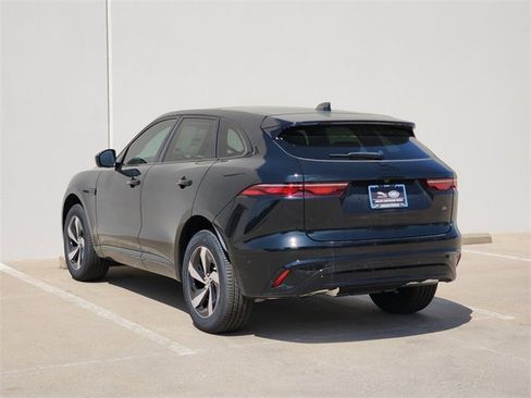 Used 2026 Jaguar F-PACE R-Dynamic S image 3