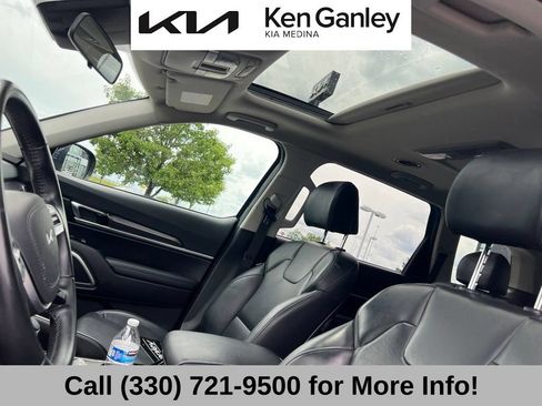 Certified 2023 Kia Telluride S w/ S Sunroof Package AWD/4WD image 12