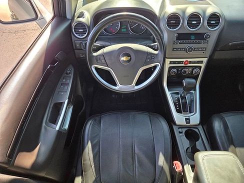 Used 2013 Chevrolet Captiva Sport LT w/ Convenience Package FWD image 13