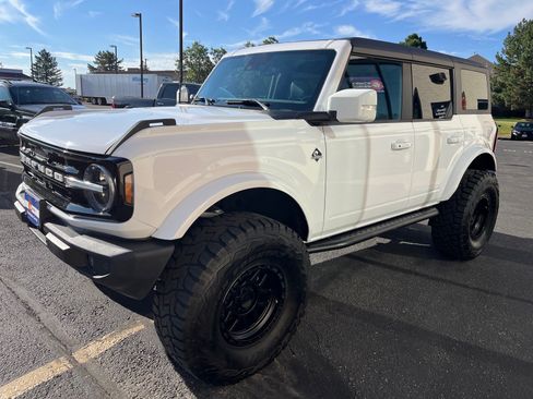 Used 2022 Ford Bronco Outer Banks AWD/4WD image 5
