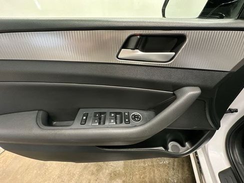 Used 2018 Hyundai Sonata Sport image 18