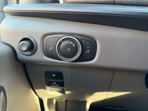 Used 2023 Ford Transit 350 XL image 20