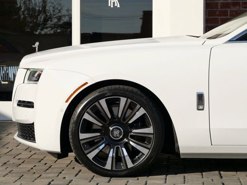 Certified 2024 Rolls-Royce Ghost image 12