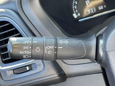 Used 2019 Honda HR-V EX image 23