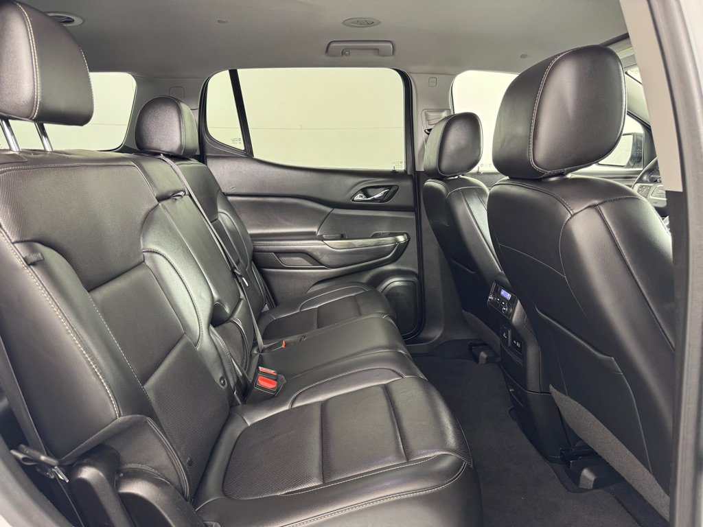 Used 2023 GMC Acadia SLT FWD image 27