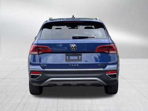 Certified 2023 Volkswagen Taos SE w/ Panoramic Sunroof Package AWD/4WD image 6