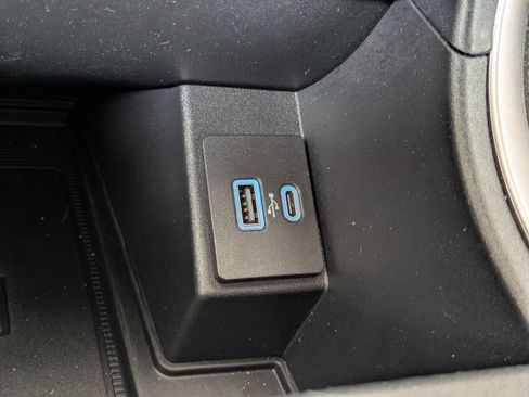 Used 2022 Ford Edge SEL w/ Convenience Package AWD/4WD image 24