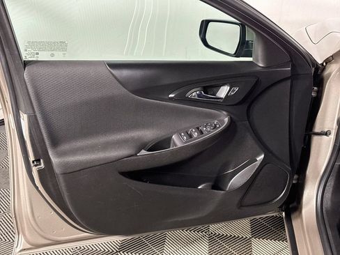 Used 2023 Chevrolet Malibu LT FWD image 10