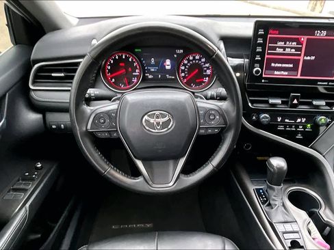 Used 2023 Toyota Camry XSE image 6