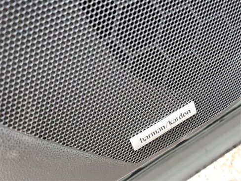 New 2025 Subaru Forester Limited image 18