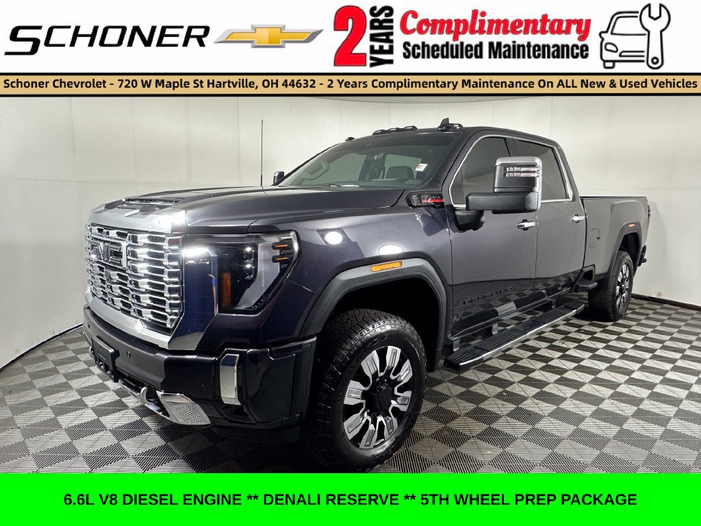 Used 2026 GMC Sierra 3500 Denali w/ Denali Reserve Package AWD/4WD image 1