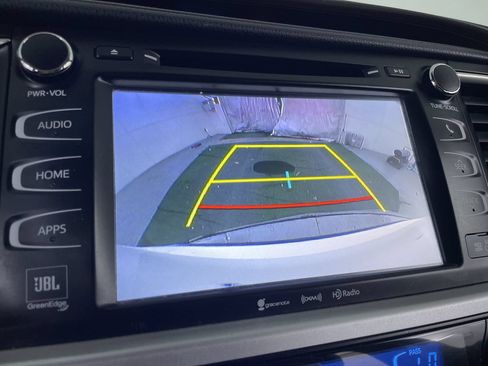 Used 2019 Toyota Highlander Limited AWD/4WD image 15