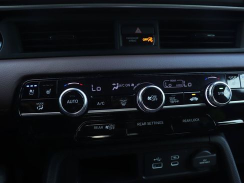 Used 2024 Honda Pilot Elite image 36
