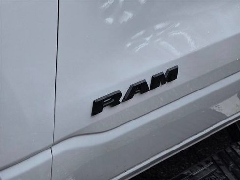 Used 2025 RAM 1500 Tradesman AWD/4WD image 16