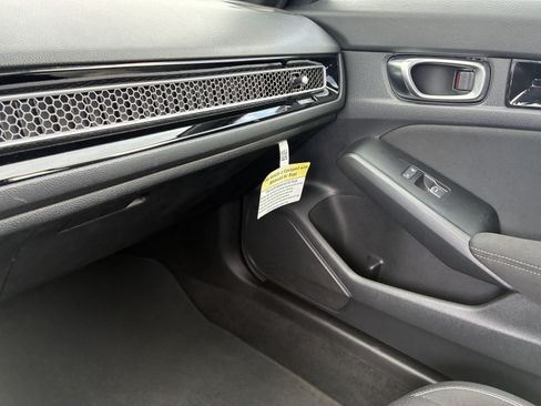 Used 2025 Honda Civic FWD Hybrid Sedan image 35
