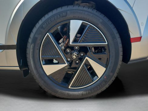 New 2026 Hyundai Ioniq 5 Limited image 36