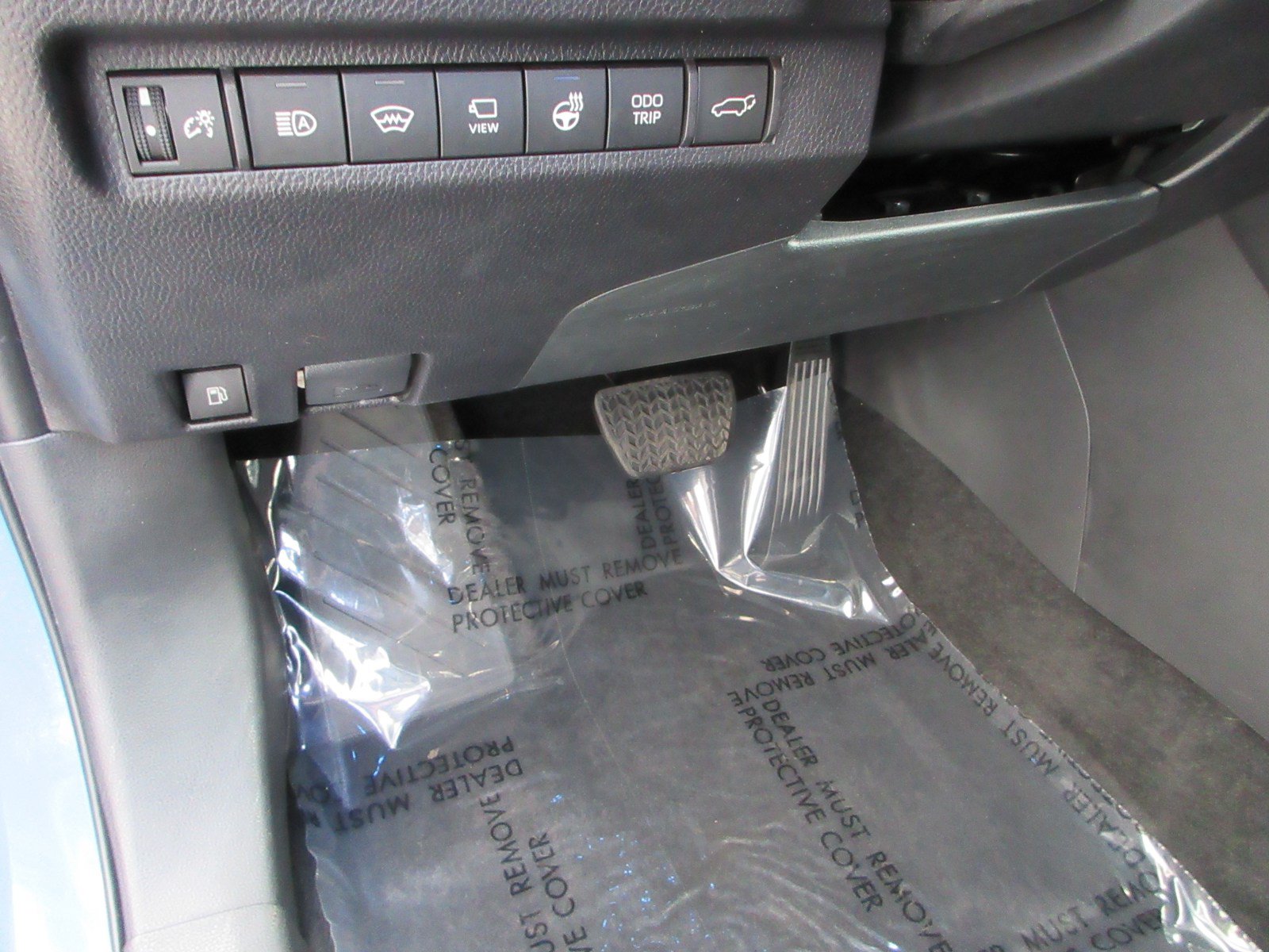 Used 2024 Toyota RAV4 XSE w/ Advanced Technology Package AWD/4WD image 30