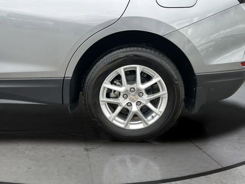 Certified 2024 Chevrolet Equinox LS w/ LS Convenience Package AWD/4WD image 28