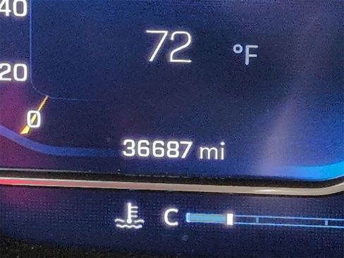 Used 2023 Chevrolet Tahoe Premier w/ Advanced Technology Package image 11