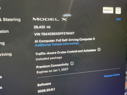 Used 2023 Tesla Model X AWD/4WD image 24