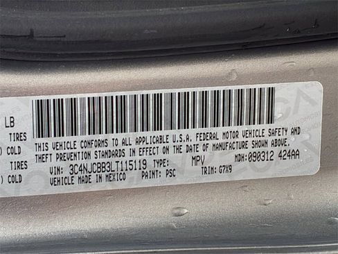 Used 2020 Jeep Compass Latitude w/ Popular Equipment Group image 29