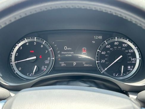 Used 2020 Toyota Highlander XLE FWD image 36