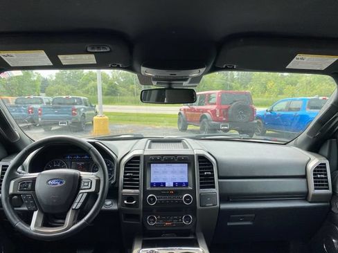 Used 2020 Ford Expedition XLT AWD/4WD image 19