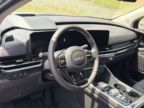 New 2026 Kia Carnival SX Prestige FWD image 20