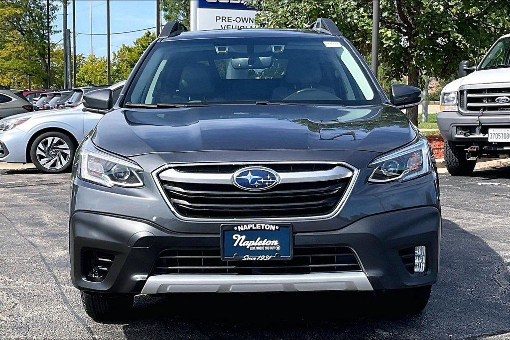 Used 2022 Subaru Outback Limited AWD/4WD image 2