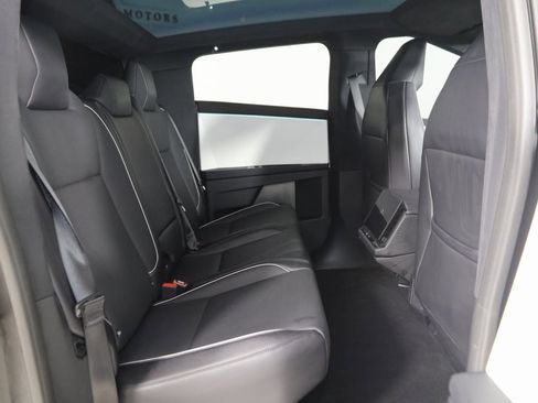 Used 2024 Tesla Cybertruck AWD Crew Cab image 16