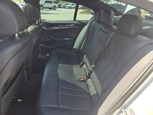 Used 2018 BMW 530e RWD image 13