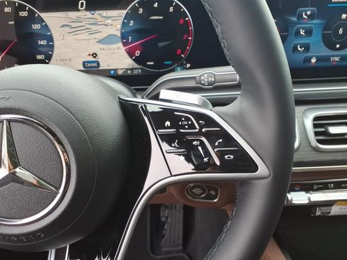 Certified 2026 Mercedes-Benz GLE 350 4MATIC image 21