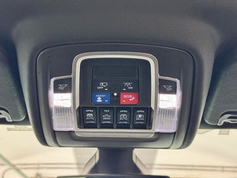 Used 2021 RAM 1500 Big Horn AWD/4WD image 25