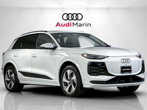 New 2025 Audi Q6 e-tron Premium Plus image 7
