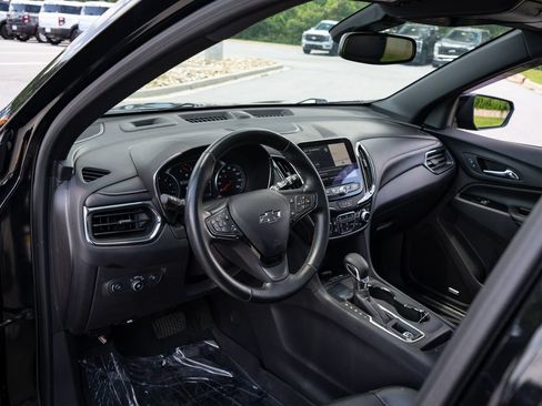 Used 2024 Chevrolet Equinox Premier FWD image 13