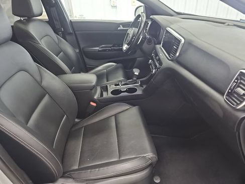Used 2020 Kia Sportage S w/ S Premium Package AWD/4WD image 29