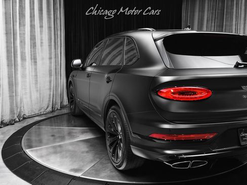 Used 2021 Bentley Bentayga AWD/4WD image 47