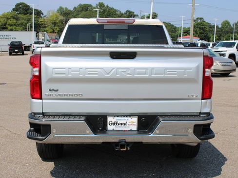 Used 2020 Chevrolet Silverado 1500 LTZ w/ LTZ Plus Package RWD image 16