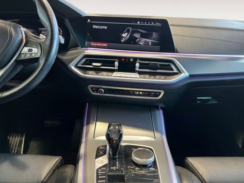 Used 2021 BMW X5 xDrive40i AWD/4WD image 9