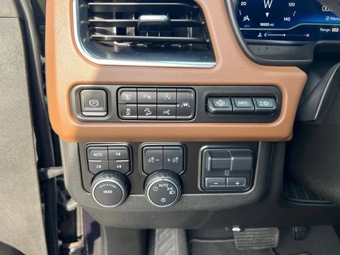 Used 2023 Chevrolet Tahoe High Country w/ Advanced Technology Package AWD/4WD image 53