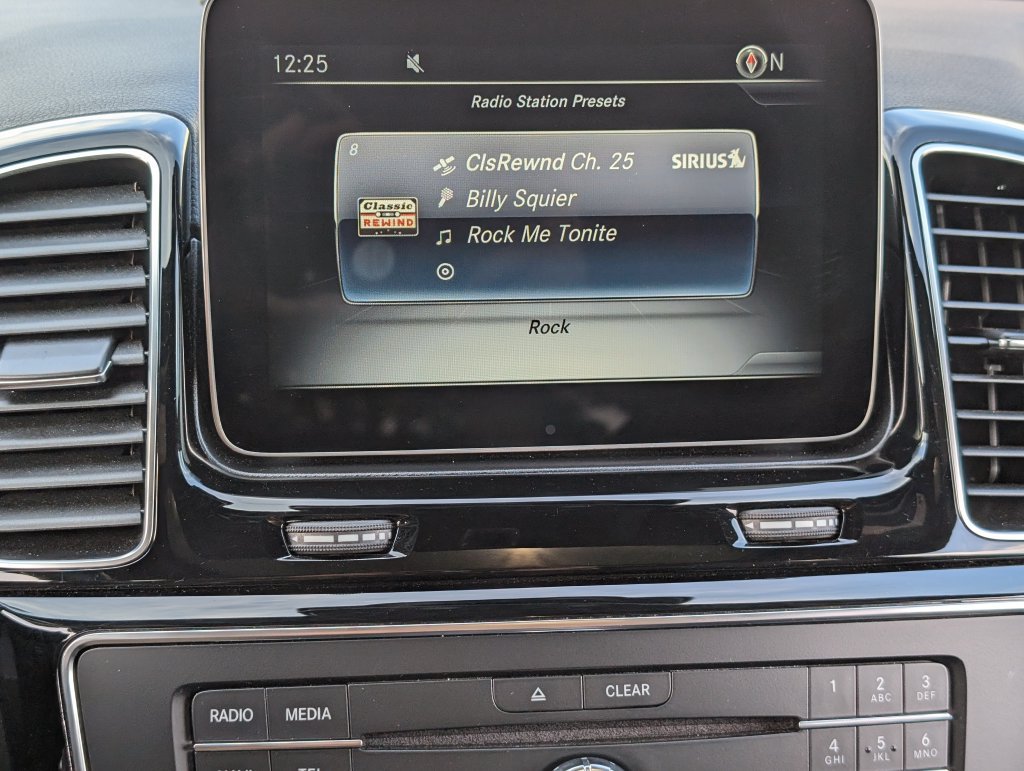 Used 2019 Mercedes-Benz GLE 400 4MATIC image 15