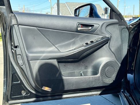 Used 2023 Lexus IS 300 w/ Comfort Package image 13