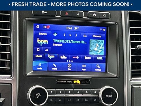 Used 2020 Ford Expedition Platinum image 28