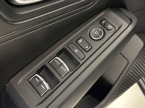 Used 2023 Honda Accord LX image 18