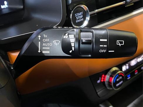 Used 2022 Mitsubishi Outlander SEL image 22