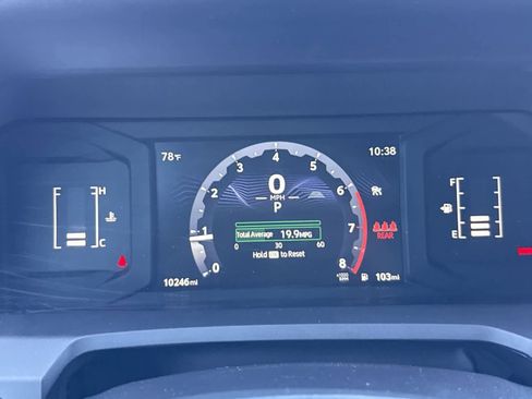 Certified 2024 Toyota Tacoma SR5 AWD/4WD image 30