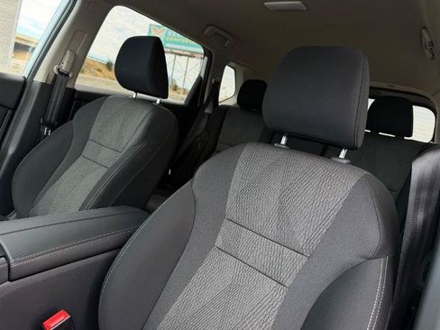 New 2026 Nissan Rogue SV AWD/4WD image 15
