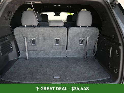 Used 2024 Chevrolet Traverse LT AWD/4WD image 21