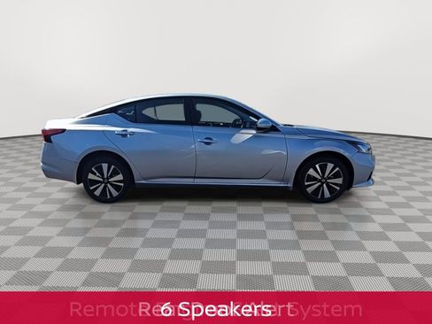 Used 2022 Nissan Altima 2.5 SV image 13